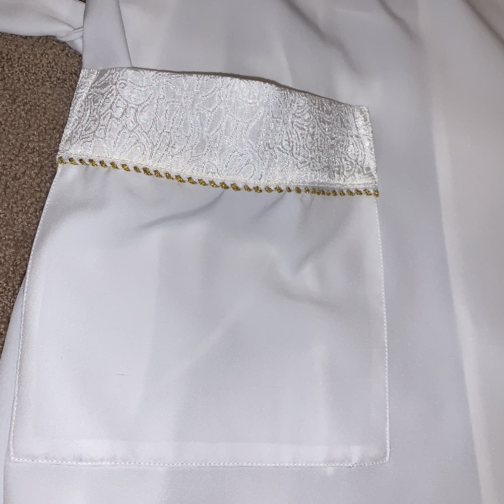 Victoria's Secret Vintage Robe With Gold Robe Trim - Picture 13 of 14